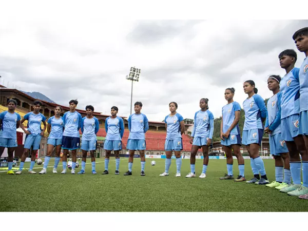 SAFF अंडर-17 महिला चैंपियनशिप में भारत चिर प्रतिद्वंद्वी बांग्लादेश से भिड़ने के लिए तैयार SAFF अंडर-17 महिला चैंपियनशिप में भारत चिर प्रतिद्वंद्वी बांग्लादेश से भिड़ने के लिए तैयार