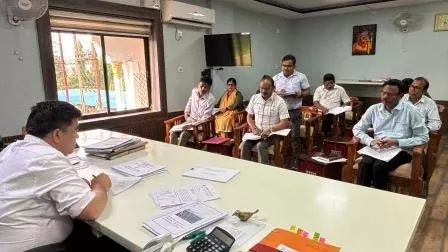 निर्माणकार्यों प्रगति सहित अपूर्ण, पूर्ण एवं अप्रारंभ, प्रारंभ कार्यों की कलेक्टर ने ली जानकारी निर्माणकार्यों प्रगति सहित अपूर्ण, पूर्ण एवं अप्रारंभ, प्रारंभ कार्यों की कलेक्टर ने ली जानकारी