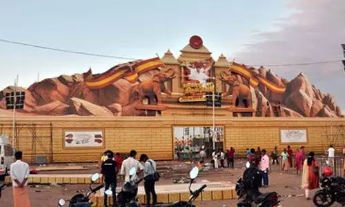 थवेका का दूसरा राज्य सम्मेलन आज मदुरै में: विजय ने स्थल का निरीक्षण किया थवेका का दूसरा राज्य सम्मेलन आज मदुरै में: विजय ने स्थल का निरीक्षण किया