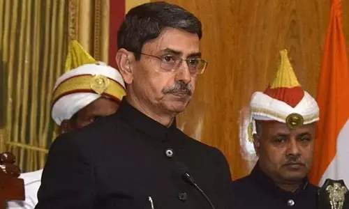 Tamil Nadu : राज्यपाल आर.एन. रवि का दिल्ली दौरा Tamil Nadu : राज्यपाल आर.एन. रवि का दिल्ली दौरा