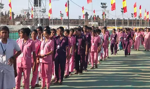 थावेका सम्मेलन: 200 नर्सों सहित 600 चिकित्सा कर्मचारी ड्यूटी पर थावेका सम्मेलन: 200 नर्सों सहित 600 चिकित्सा कर्मचारी ड्यूटी पर