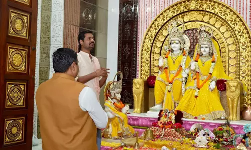 मंत्री गजेंद्र यादव ने श्रीराम मंदिर में पूजा अर्चना की मंत्री गजेंद्र यादव ने श्रीराम मंदिर में पूजा अर्चना की