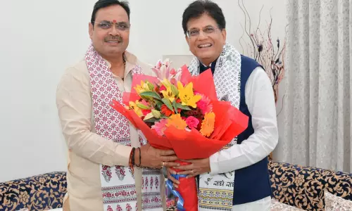 Jaipur: CM शर्मा की केन्द्रीय वाणिज्य एवं उद्योग मंत्री पीयूष गोयल से शिष्टाचार भेंट Jaipur: CM शर्मा की केन्द्रीय वाणिज्य एवं उद्योग मंत्री पीयूष गोयल से शिष्टाचार भेंट