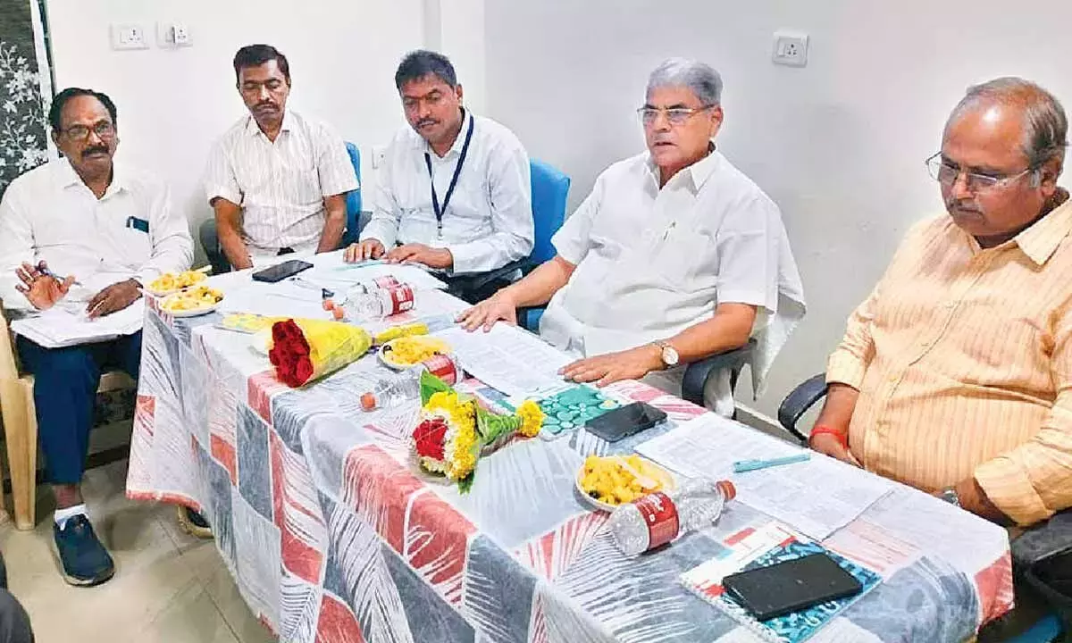 किसानों को शीघ्र ऋण वितरण पर जोर