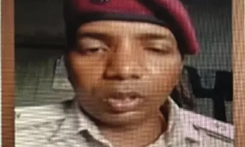 Odisha : होमगार्ड एसोसिएशन के अध्यक्ष ने 25 अगस्त को आत्मदाह की धमकी दी Odisha : होमगार्ड एसोसिएशन के अध्यक्ष ने 25 अगस्त को आत्मदाह की धमकी दी