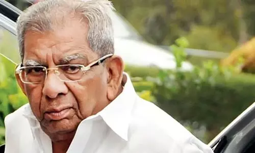 Karnataka : सामाजिक-शैक्षणिक सर्वेक्षण से पहले लिंगायतों की बैठक Karnataka : सामाजिक-शैक्षणिक सर्वेक्षण से पहले लिंगायतों की बैठक