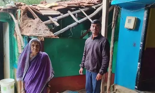 भारी बारिश: यातायात बाधित, तीन घर क्षतिग्रस्त