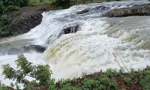 लगातार बारिश: सीमावर्ती इलाकों में कॉलोनियों के लिए जानलेवा