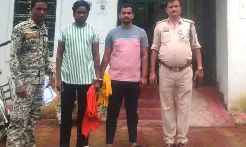 चाकू-डंडा से हत्या की कोशिश, फरार चल रहे दो आरोपी गिरफ्तार