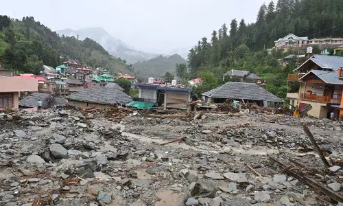 Himachal में बादल फटने से मानसून का नक्शा बदला Himachal में बादल फटने से मानसून का नक्शा बदला