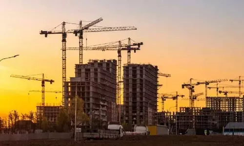 Hyderabad में घरों की बिक्री में 30 प्रतिशत की गिरावट, लेकिन प्रीमियम घरों की मांग मजबूत