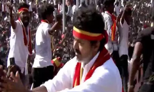 TVK प्रमुख विजय ने मदुरै में मेगा रैली शुरू की