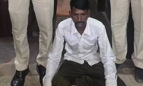 ट्रक चालक गिरफ्तार, सड़क किनारे बैठे मवेशियों को मारी थी टक्कर