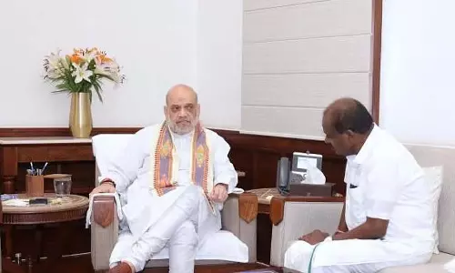 कुमारस्वामी ने अमित शाह से मुलाकात की: महत्वपूर्ण मुद्दों पर चर्चा की