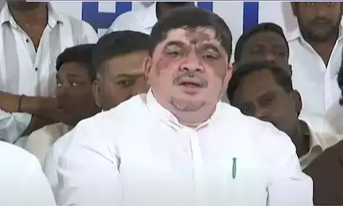 उर्वरकों की आपूर्ति की जिम्मेदारी केंद्र की है: Ponnam Prabhakar उर्वरकों की आपूर्ति की जिम्मेदारी केंद्र की है: Ponnam Prabhakar