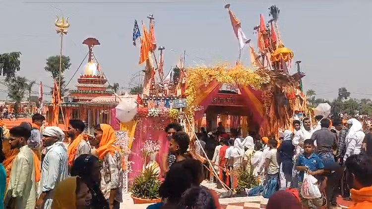 Jammu: बाबा सिदगोरिया धाम में 11 दिवसीय महायज्ञ का शुभारंभ