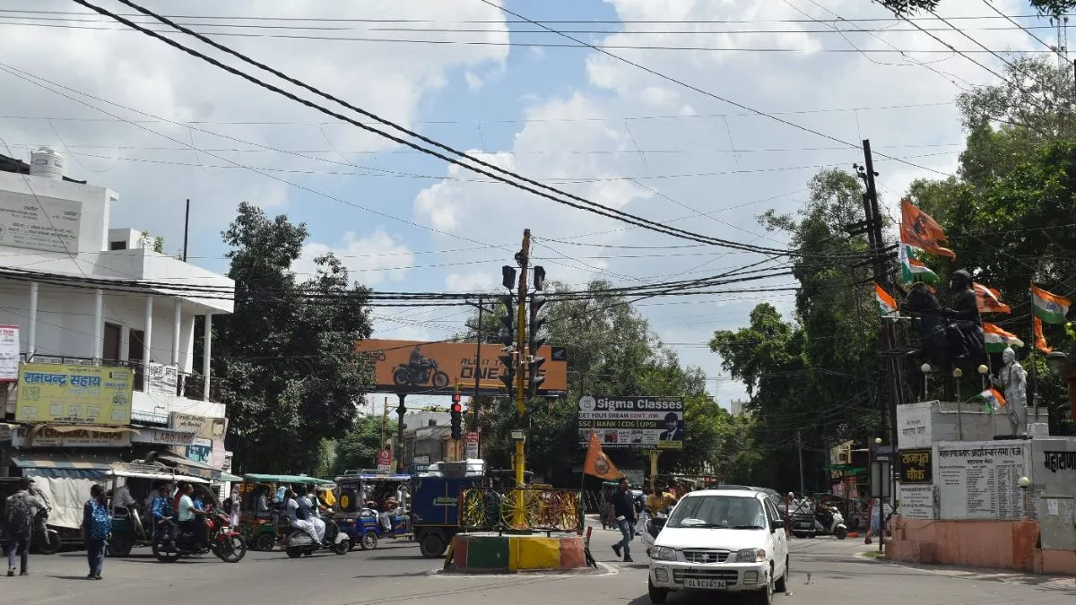 UP में सड़कों का होगा विस्तार, इस जिले के 4 चौराहों पर फ्री लेफ्ट टर्न की तैयारी