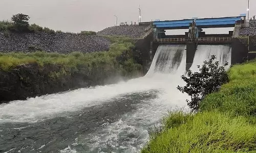 Morbe डेम में 24 साल से नहीं हुई सफाई, NMMC का दावा 100% जलप्रवाह Morbe डेम में 24 साल से नहीं हुई सफाई, NMMC का दावा 100% जलप्रवाह