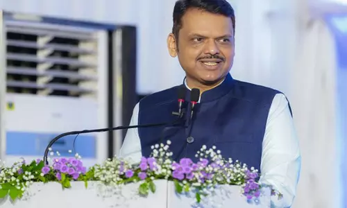 फडणवीस ने उपराष्ट्रपति चुनाव में NDA उम्मीदवार के समर्थन के लिए उद्धव ठाकरे और शरद पवार से की बातचीत