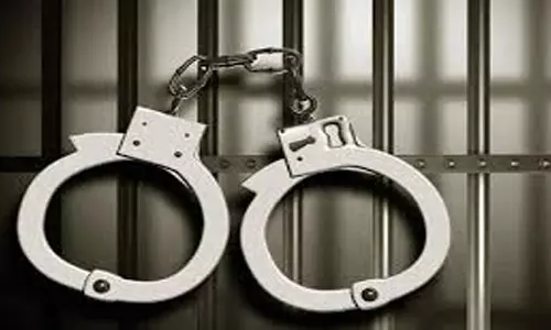 बड़ी कार्रवाई, पाकिस्तान-यूके गैंगस्टर नेटवर्क का सदस्य गिरफ्तार बड़ी कार्रवाई, पाकिस्तान-यूके गैंगस्टर नेटवर्क का सदस्य गिरफ्तार