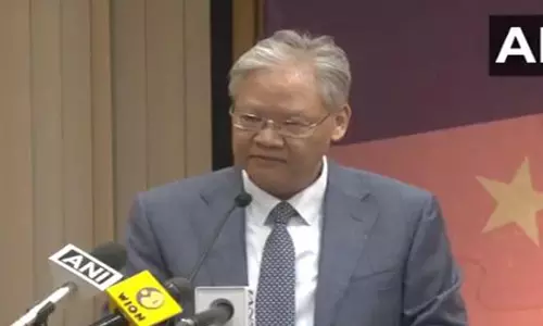 चीन ने भारत के पक्ष में किया अमेरिका के 50% टैरिफ का विरोध, सीमा और व्यापार सहयोग पर जोर चीन ने भारत के पक्ष में किया अमेरिका के 50% टैरिफ का विरोध, सीमा और व्यापार सहयोग पर जोर