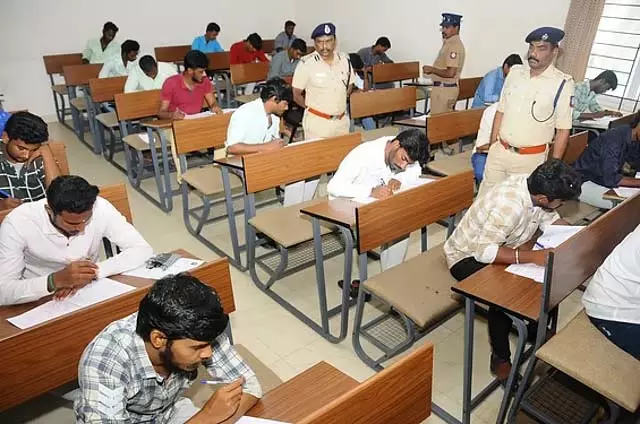 3,644 कांस्टेबल पदों के लिए लिखित परीक्षा 9 नवंबर को: आवेदन की अंतिम तिथि 21 सितंबर 3,644 कांस्टेबल पदों के लिए लिखित परीक्षा 9 नवंबर को: आवेदन की अंतिम तिथि 21 सितंबर