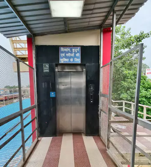 CG NEWS : इन 2 रेलवे स्टेशनों में एस्केलेटर और 4 नई लिफ्ट की सुविधा CG NEWS : इन 2 रेलवे स्टेशनों में एस्केलेटर और 4 नई लिफ्ट की सुविधा