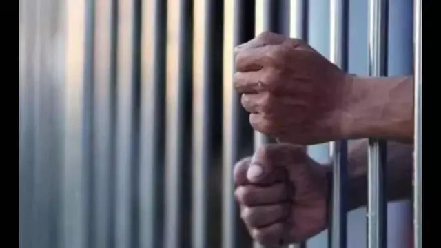 Jabalpur: सीबीआई कोर्ट ने गबन प्रकरण में दोषियों को जेल भेजा Jabalpur: सीबीआई कोर्ट ने गबन प्रकरण में दोषियों को जेल भेजा