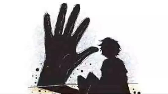 Bharatpur: कथित हमले के बाद दो नाबालिग बहनें बेहोश मिलीं Bharatpur: कथित हमले के बाद दो नाबालिग बहनें बेहोश मिलीं