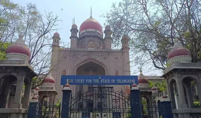 Telangana HC ने विधानसभा में बहस के बिना कालेश्वरम रिपोर्ट के प्रकाशन को अनुचित बताया Telangana HC ने विधानसभा में बहस के बिना कालेश्वरम रिपोर्ट के प्रकाशन को अनुचित बताया