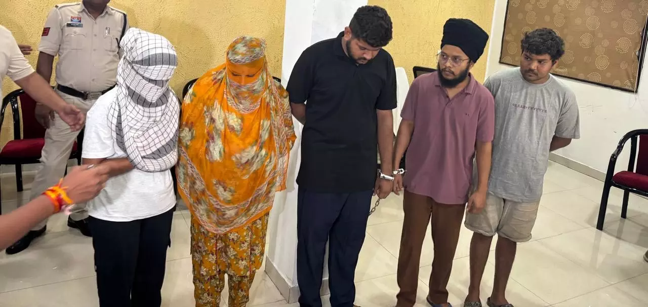 पंजाब प्रांत का तस्कर रायपुर में भेज रहा ड्रग्स पंजाब प्रांत का तस्कर रायपुर में भेज रहा ड्रग्स