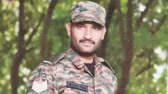 Nashik : इगतपुरी के विकास मेदादे को ऑपरेशन सिंदूर में बहादुरी के लिए सेना पदक मिलेगा Nashik : इगतपुरी के विकास मेदादे को ऑपरेशन सिंदूर में बहादुरी के लिए सेना पदक मिलेगा