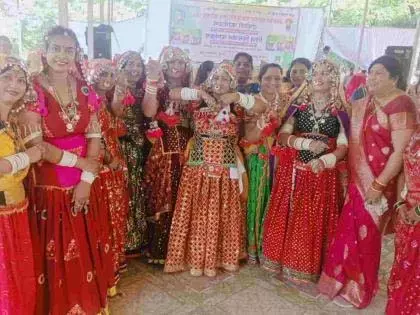 उत्साह, परंपरा और एकता! महानगर टांड्या में हर्षोल्लास के साथ मनाया गया तीज उत्सव उत्साह, परंपरा और एकता! महानगर टांड्या में हर्षोल्लास के साथ मनाया गया तीज उत्सव