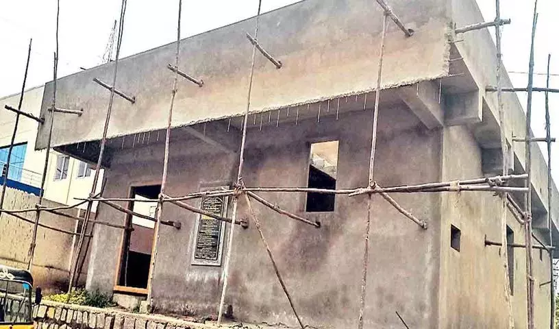 निर्माण चरण के दौरान उद्घाटन समारोह निर्माण चरण के दौरान उद्घाटन समारोह