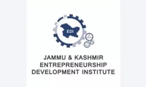 JKEDI ने जीडीसी पुलवामा में ओरिएंटेशन कार्यक्रम का आयोजन किया JKEDI ने जीडीसी पुलवामा में ओरिएंटेशन कार्यक्रम का आयोजन किया
