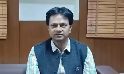 Panna: कांग्रेस नेता श्रीकांत दीक्षित पर ₹62 करोड़ का जुर्माना नोटिस Panna: कांग्रेस नेता श्रीकांत दीक्षित पर ₹62 करोड़ का जुर्माना नोटिस