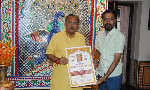 Jaipur: देवनानी ने 60वें त्रिदिवसीय श्री गणेश चतुर्थी महोत्सव पोस्टर का किया विमोचन