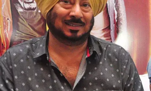 Punjabi सिनेमा के दिग्गज जसविंदर भल्ला का मोहाली के अस्पताल में इलाज के दौरान निधन Punjabi सिनेमा के दिग्गज जसविंदर भल्ला का मोहाली के अस्पताल में इलाज के दौरान निधन