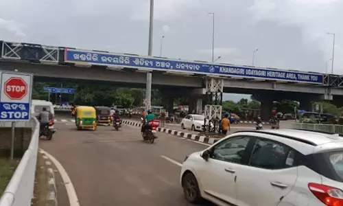 Bhubaneswar : खंडगिरी के पास राष्ट्रीय राजमार्ग पर ट्रैफिक जाम क्यों है?
