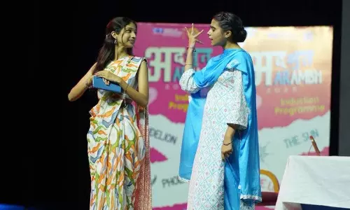 CT Group परिसर में नाटक ‘आजाद औरत’ का मंचन CT Group परिसर में नाटक ‘आजाद औरत’ का मंचन