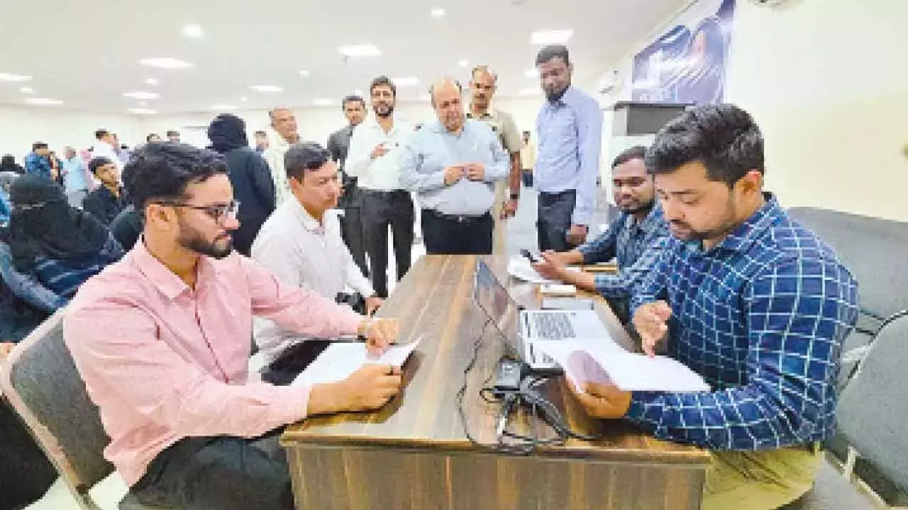 Telangana : जॉब मेले ने 407 आवेदकों को शहर के शीर्ष नियोक्ताओं से जोड़ा Telangana : जॉब मेले ने 407 आवेदकों को शहर के शीर्ष नियोक्ताओं से जोड़ा
