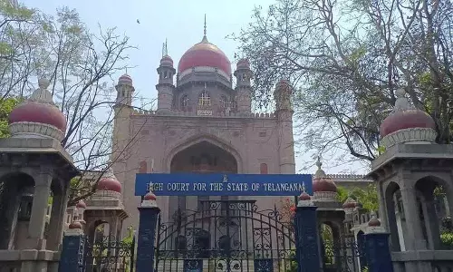 Telangana HC ने विधानसभा में बहस के बिना कालेश्वरम रिपोर्ट के प्रकाशन को अनुचित बताया Telangana HC ने विधानसभा में बहस के बिना कालेश्वरम रिपोर्ट के प्रकाशन को अनुचित बताया