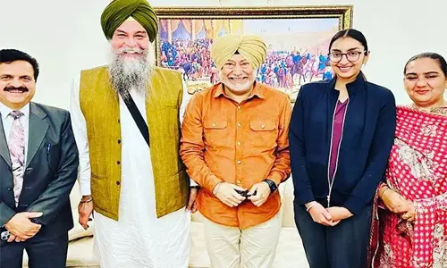 Sandhwan ने जसविंदर भल्ला के निधन पर शोक जताया