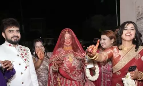 सबा खान ने रचाई जोधपुर में शादी, सोशल मीडिया पर साझा की खास तस्वीरें सबा खान ने रचाई जोधपुर में शादी, सोशल मीडिया पर साझा की खास तस्वीरें