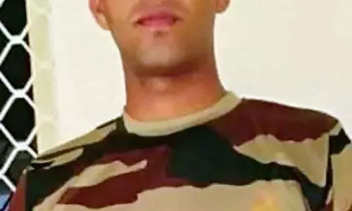 Palwal के एक गांव में पुरानी रंजिश को लेकर अग्निवीर की गोली मारकर हत्या कर दी गई Palwal के एक गांव में पुरानी रंजिश को लेकर अग्निवीर की गोली मारकर हत्या कर दी गई