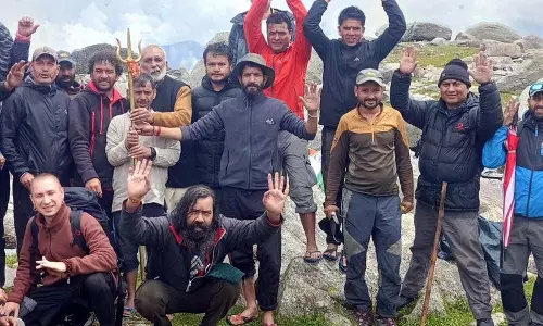छड़ी यात्रा संपन्न, 25 km की कठिन यात्रा के बाद श्रद्धालु नागदल झील पहुंचे
