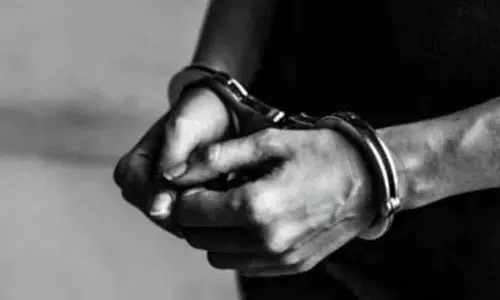 Kukatpalli में चोरी की कोशिश करते हुए युवक रंगे हाथों पकड़ा गया
