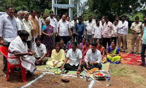 सरकार का लक्ष्य गांवों में बुनियादी ढांचा उपलब्ध कराना