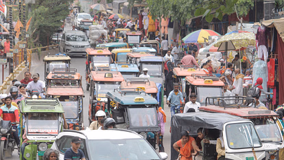 Hooghly: रिषड़ा बांगुड पार्क में ट्रैफिक व्यवस्था सुधारने का प्रयास Hooghly: रिषड़ा बांगुड पार्क में ट्रैफिक व्यवस्था सुधारने का प्रयास