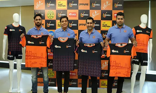 U Mumba ने खिताबी जर्सी के साथ नया फिटनेस अभियान शुरू किया U Mumba ने खिताबी जर्सी के साथ नया फिटनेस अभियान शुरू किया